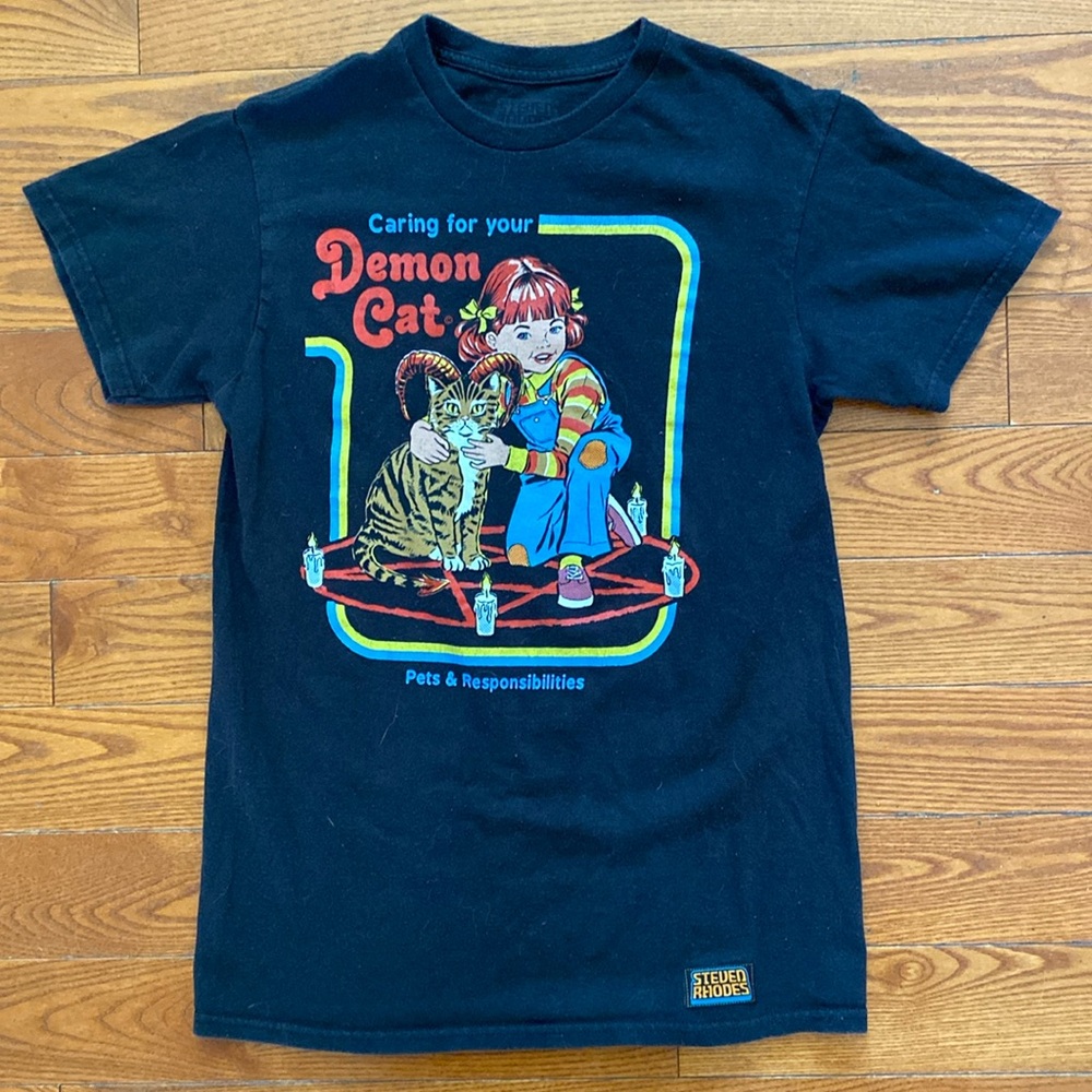 😈Steven Rhodes black sz S/M “Caring for your Demon Cat” short sleeve t shirt.